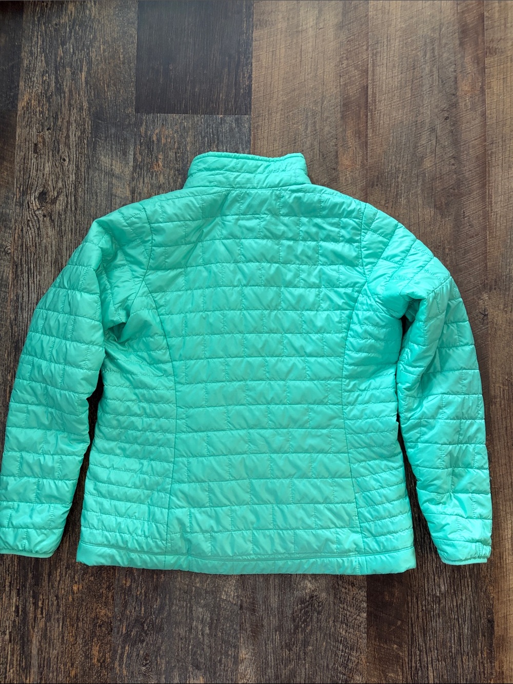 Patagonia Women’s Nanopuff Quilted Puffer Jacket in Mint - Picture 6 of 11